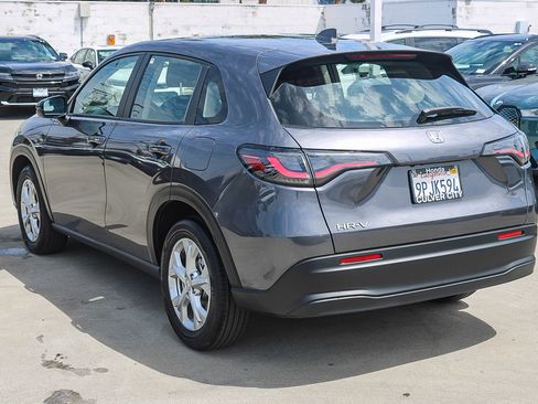 Used 2025 Honda HR-V LX image 7