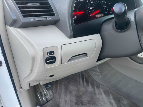 Used 2007 Toyota Camry LE image 18