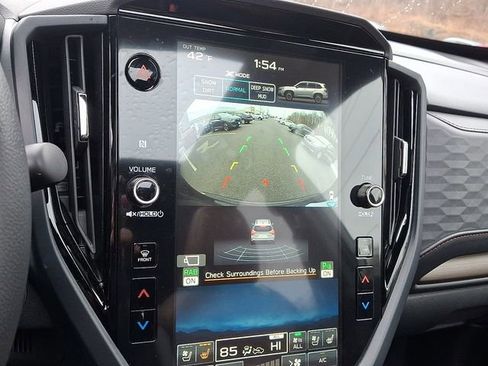 Used 2025 Subaru Forester Touring w/ Touring Package image 20