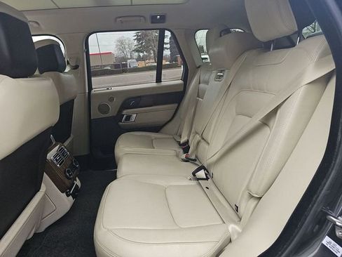 Used 2018 Land Rover Range Rover Supercharged image 10