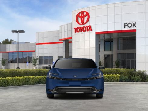 New 2027 Toyota Prius LE FWD image 40