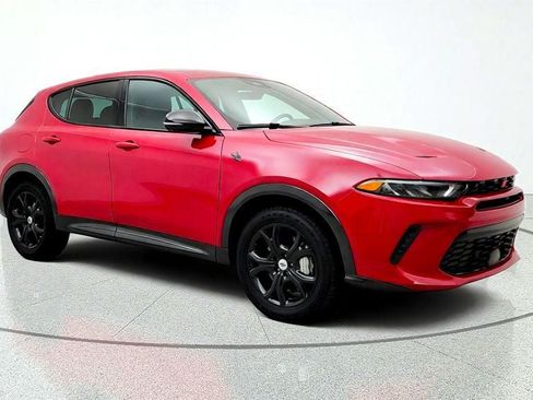 Used 2024 Dodge Hornet R/T w/ Tech Pack w/o Parking AWD/4WD image 3