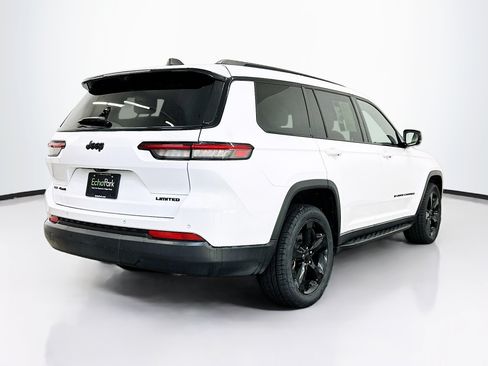 Used 2023 Jeep Grand Cherokee L Limited w/ Luxury Tech Group II AWD/4WD image 9
