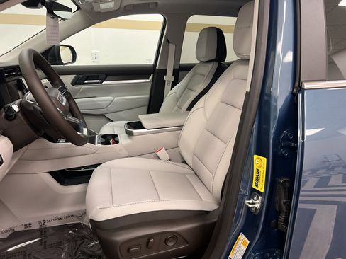 New 2026 GMC Terrain Denali AWD/4WD image 6