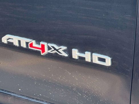 Used 2025 GMC Sierra 2500 AT4X AWD/4WD image 7