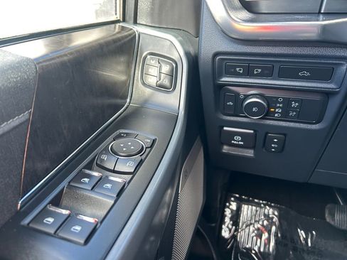 Used 2022 Ford F150 Lariat image 19