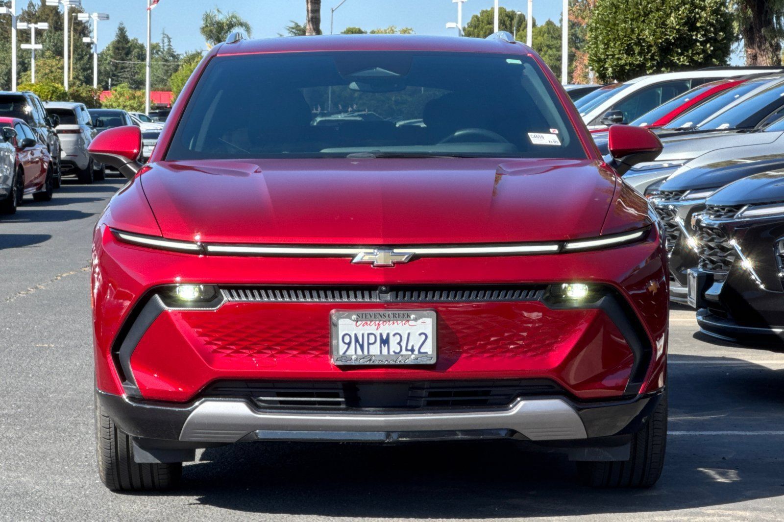 Used 2024 Chevrolet Equinox EV LT FWD image 8