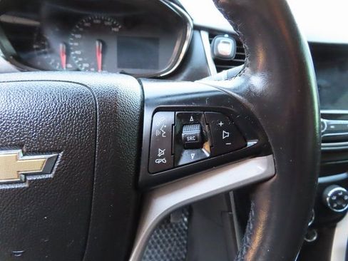 Used 2019 Chevrolet Trax LT w/ Driver Confidence Package image 25