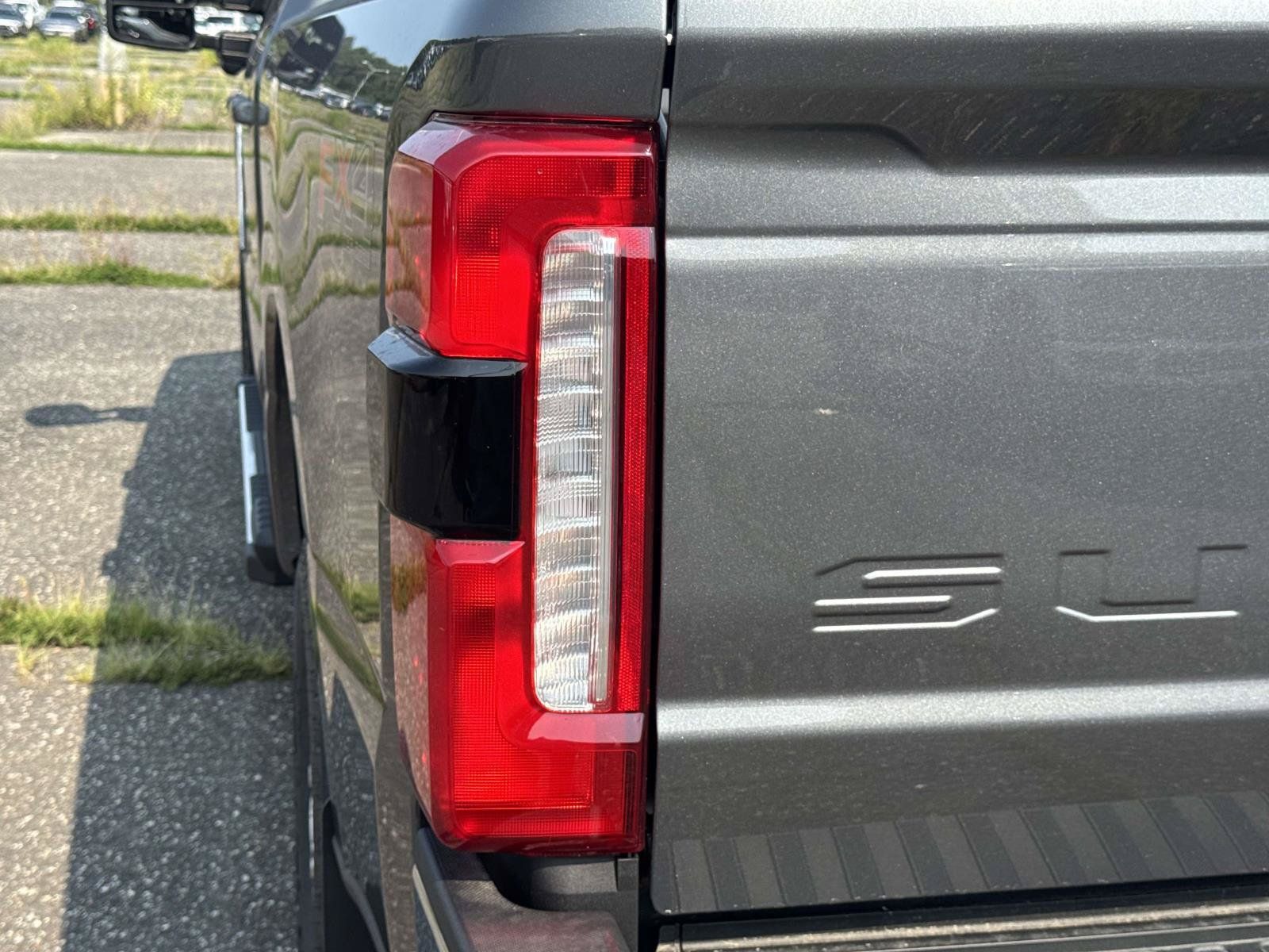 New 2026 Ford F250 Lariat AWD/4WD image 17