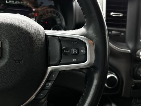 Used 2022 RAM 1500 Lone Star AWD/4WD image 18