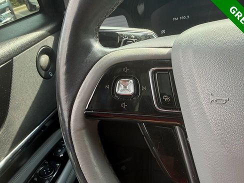Used 2021 Lincoln Corsair Reserve w/ Equipment Group 201A AWD/4WD image 19