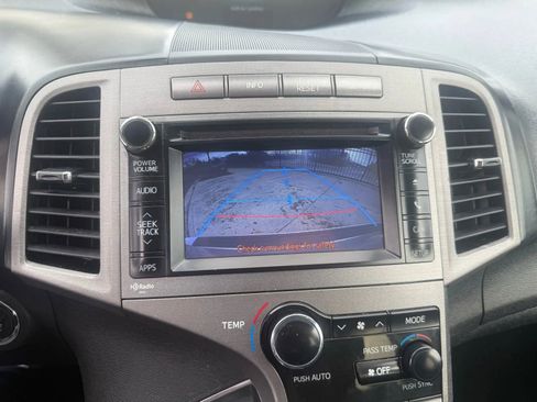 Used 2013 Toyota Venza XLE image 20