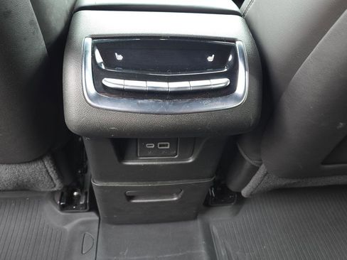 Certified 2024 Cadillac XT6 Sport w/ LPO, ONYX Package image 24