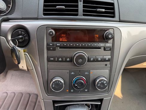 Used 2009 Saturn Aura XE w/ Preferred Package FWD image 14