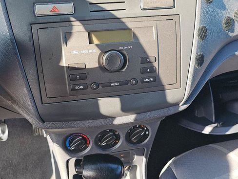 Used 2011 Ford Transit Connect XL FWD image 11