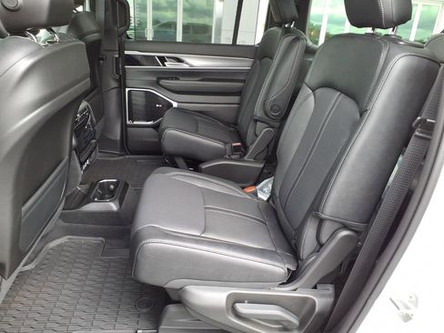 New 2026 Jeep Grand Wagoneer Limited AWD/4WD image 6