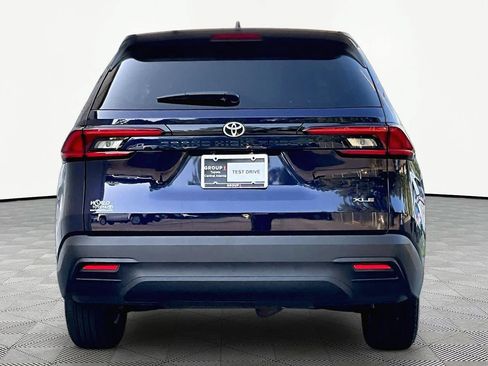 Used 2025 Toyota Grand Highlander FWD image 5