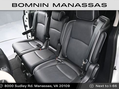 Used 2025 Honda Odyssey Elite image 19