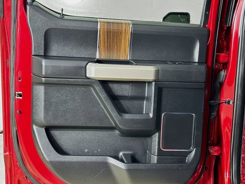 Used 2016 Ford F150 Lariat w/ Equipment Group 502A Luxury image 19