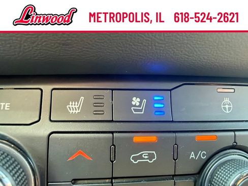 Used 2025 Dodge Durango R/T AWD/4WD image 30