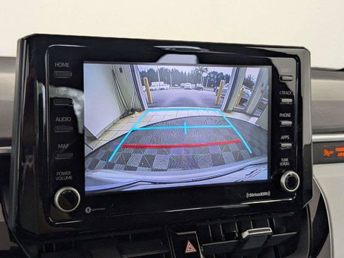 Used 2022 Toyota Corolla SE FWD image 19