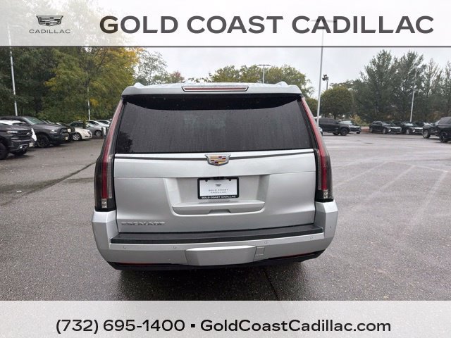 Used 2020 Cadillac Escalade ESV Luxury AWD/4WD image 3