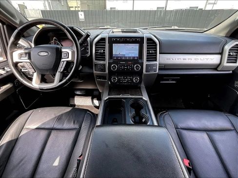 Used 2020 Ford F350 Lariat w/ Lariat Value Package AWD/4WD image 2