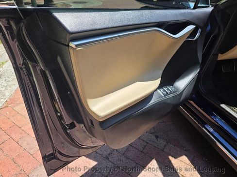 Used 2015 Tesla Model S 85D AWD/4WD image 42