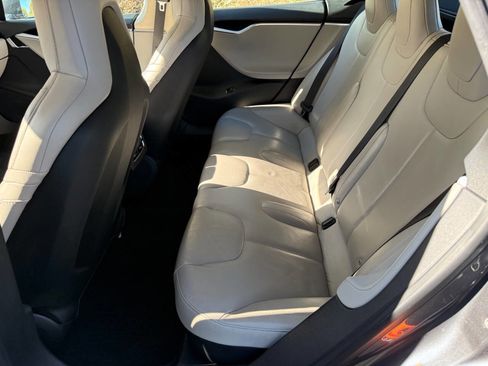 Used 2015 Tesla Model S 70D AWD/4WD image 15