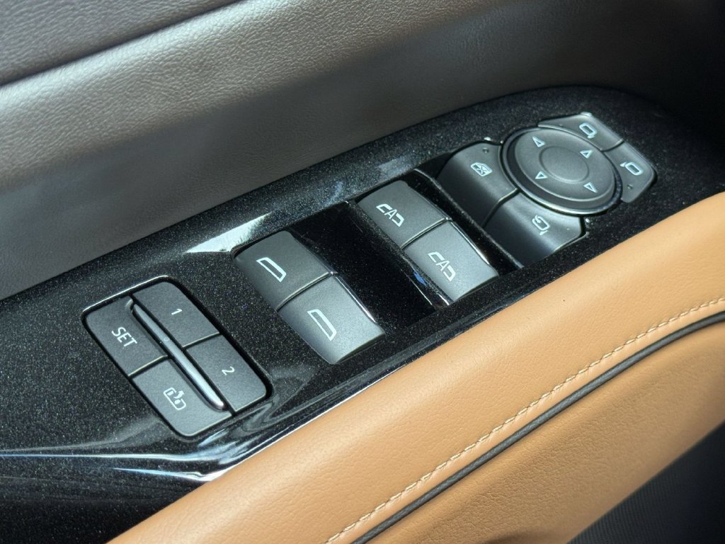 Used 2023 Cadillac Escalade Sport w/ Touring Package AWD/4WD image 23