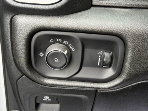 Used 2024 RAM 1500 Tradesman w/ Trailer Tow Group AWD/4WD image 38