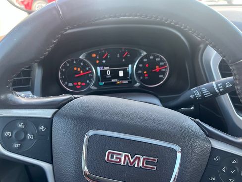 Used 2017 GMC Acadia SLT FWD image 13
