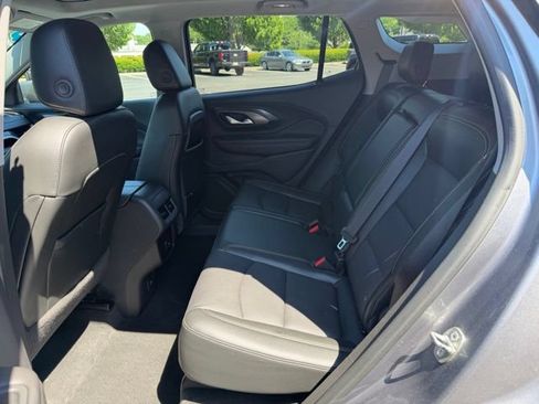Used 2018 GMC Terrain SLT w/ Preferred Package AWD/4WD image 19