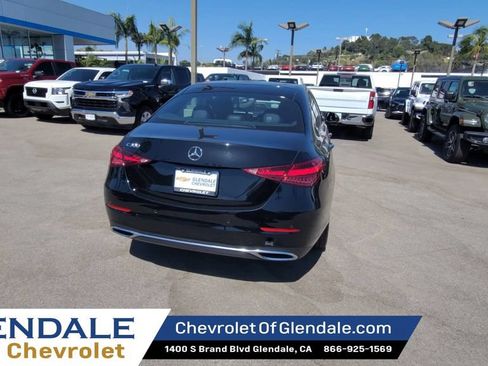 Used 2025 Mercedes-Benz C 300 Sedan image 7