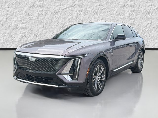 Used 2026 Cadillac Lyriq Luxury AWD/4WD image 7