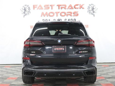 Used 2020 BMW X5 M50i w/ Executive Package AWD/4WD image 5