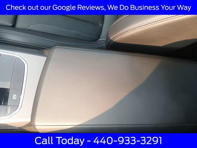 Used 2023 BMW 230i Coupe w/ Premium Package RWD image 30
