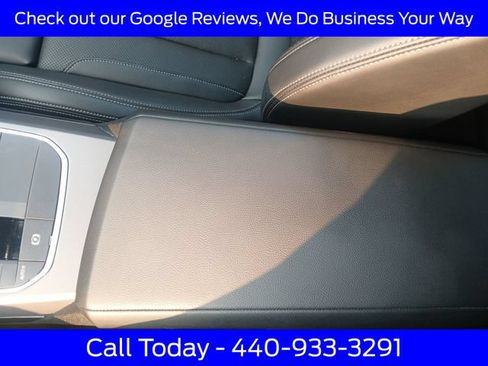 Used 2023 BMW 230i Coupe w/ Premium Package RWD image 30