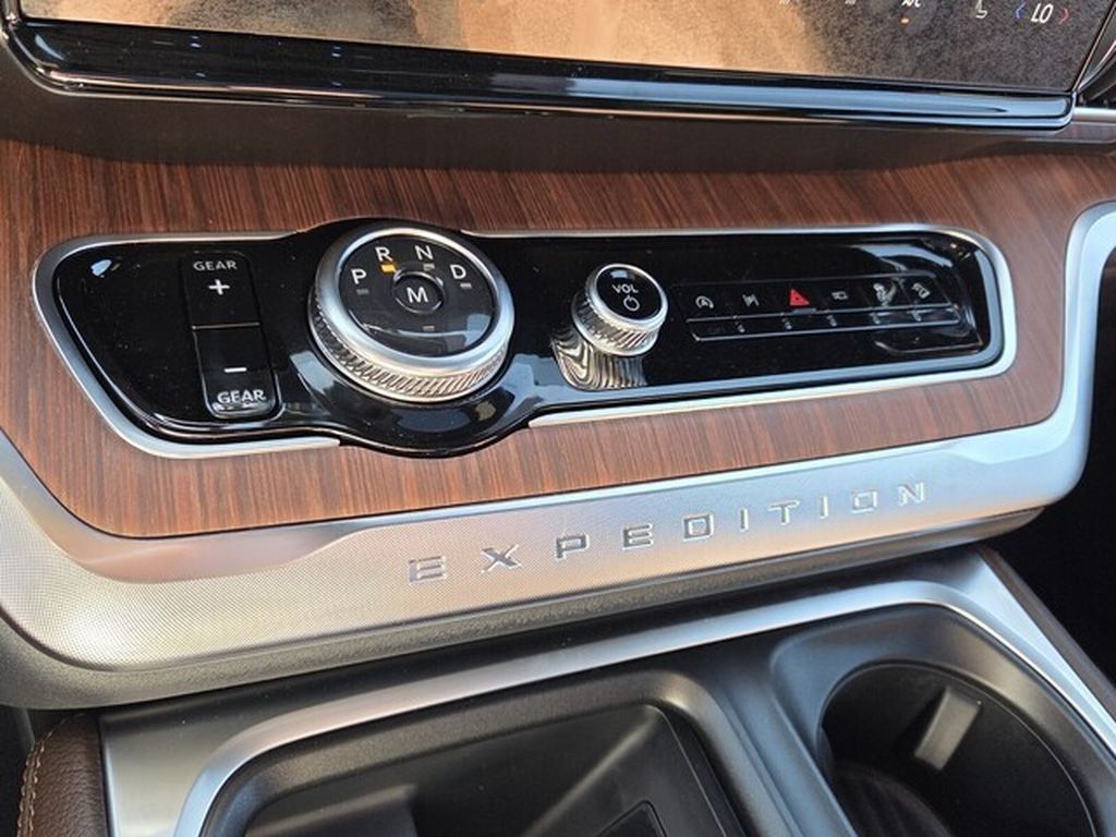 New 2027 Ford Expedition King Ranch AWD/4WD image 25