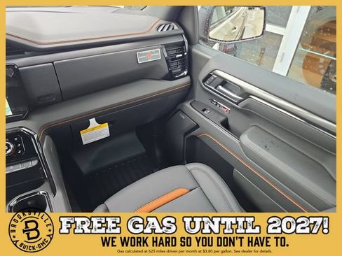 New 2026 GMC Sierra 1500 AT4 w/ AT4 Premium Package AWD/4WD image 14