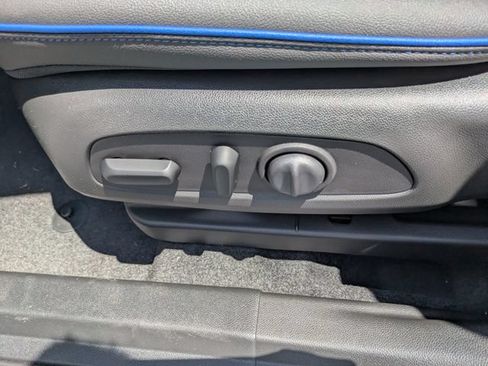 New 2026 Buick Envista Sport Touring w/ Convenience I Package FWD image 23