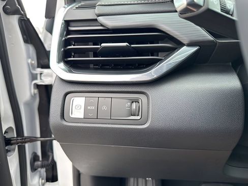New 2026 GMC Acadia Elevation w/ Black Edition FWD image 32