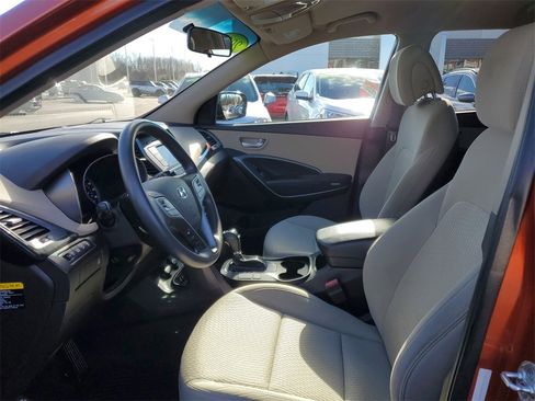 Used 2017 Hyundai Santa Fe Sport image 6