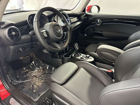 Certified 2024 MINI Cooper SE image 10