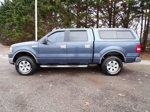 Used 2006 Ford F150 XLT image 2