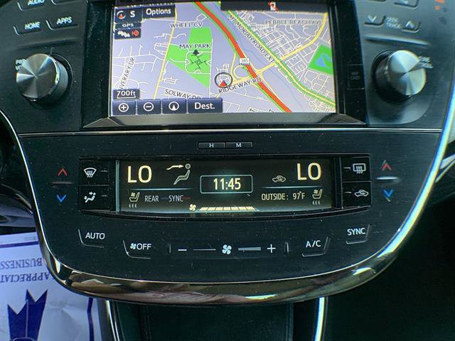 Used 2015 Toyota Avalon Limited FWD image 19