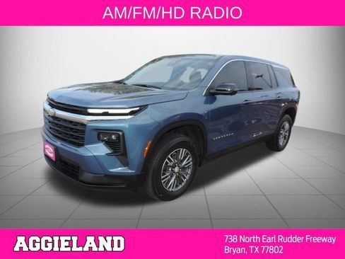 Used 2024 Chevrolet Traverse LS w/ LPO, Floor Liner Package FWD image 8