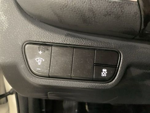 Used 2025 Kia Seltos X-Line image 31