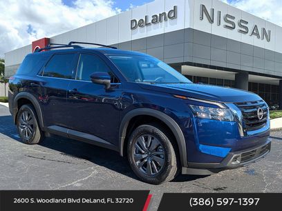 New 2025 Nissan Pathfinder SV
