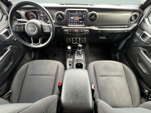 Used 2022 Jeep Wrangler Unlimited Sport AWD/4WD image 11